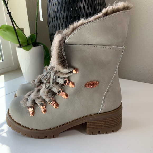 Lugz women's Adore Fur Classic Chukka Fashion Boot Size 7 - Picture 12 of 14